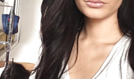 نمایش bella-آلیس مجری در 2019-08-24 17.04 سکیس کوس