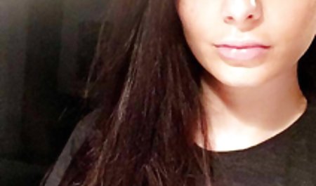 مادر داغ سکسی وگا در نمایش وب 3 کس sexy