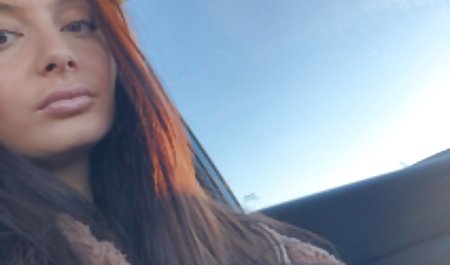 YouTuber سکسی در حال تلاش بر سوپر کوس لخت روی Bikinis تنگ (PAWG)