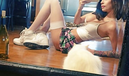 Redhead Teen fuckt Hardcore روی مبل کیر کس سکس در هر موقعیت