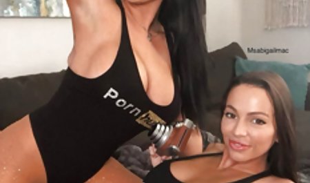 میشل Moist بلوند Frisky فلم کس دادن در پاشنه نایلون یکپارچهسازی با سیستمعامل کاهش می یابد